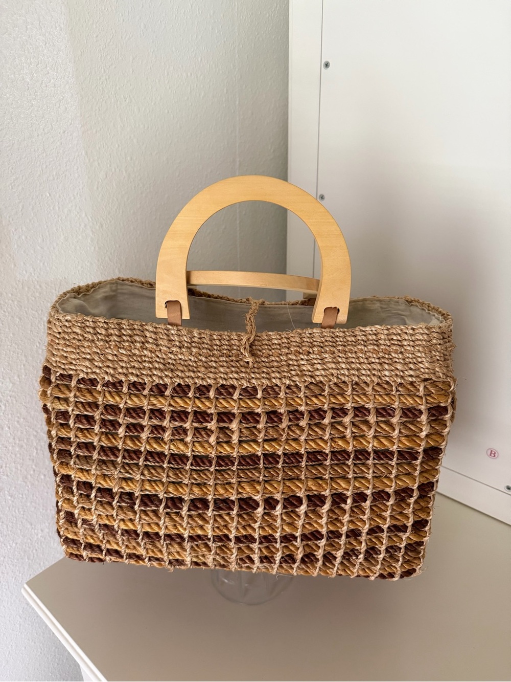 Talbots Woven Straw Tote in Brown and Tan with Wooden Handles - Picture 4 of 9